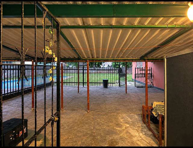 3 BEDROOM HOUSE FOR SALE IN THREE RIVERS